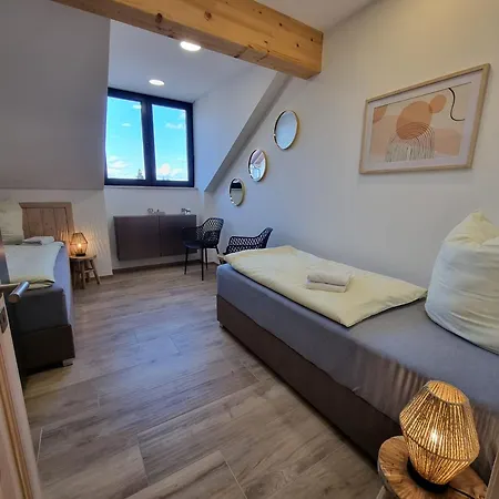 Bauer Apartment