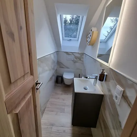Bauer Apartment *