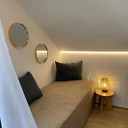 Bauer Apartment
